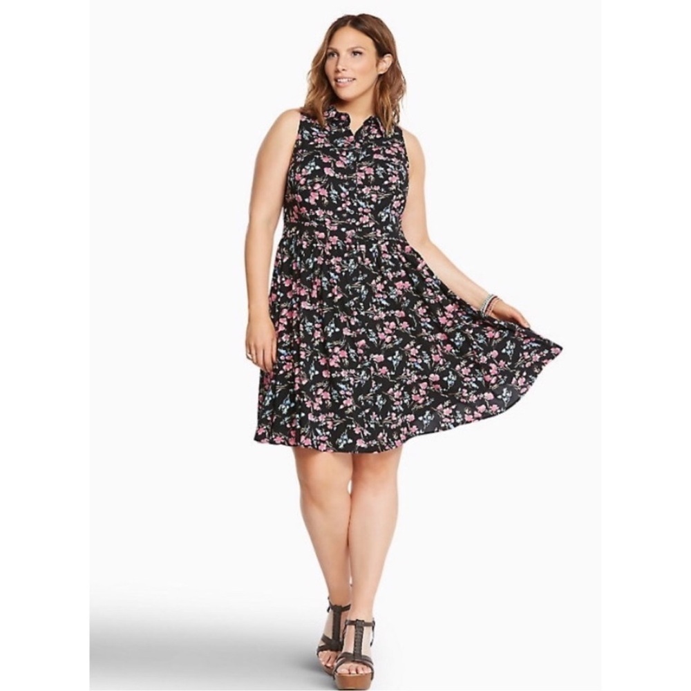 Torrid Floral Button Front Challis Dress 2X - Picture 2 of 14
